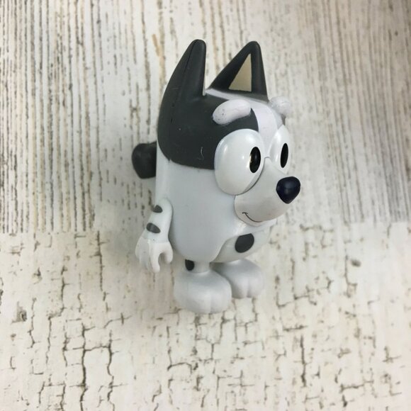 Bluey OLDER SOCKS and MUFFIN Set Heeler Cousin Standing Figure Blue RARE - Picture 3 of 16